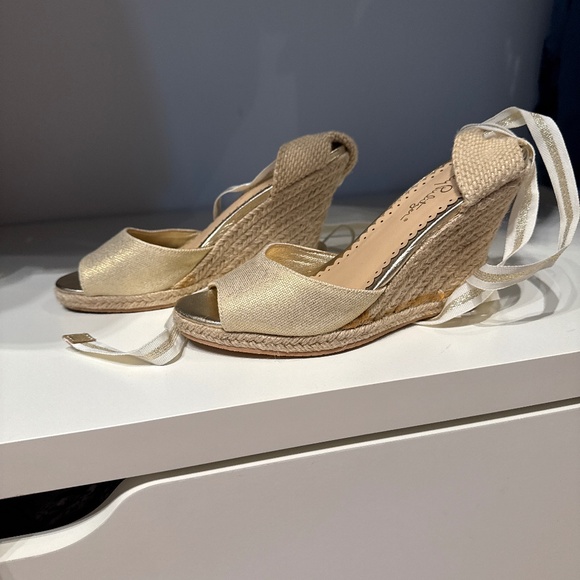 Lilly Pulitzer Shoes - Lilly Pulitzer Alyssa Wedge -6M